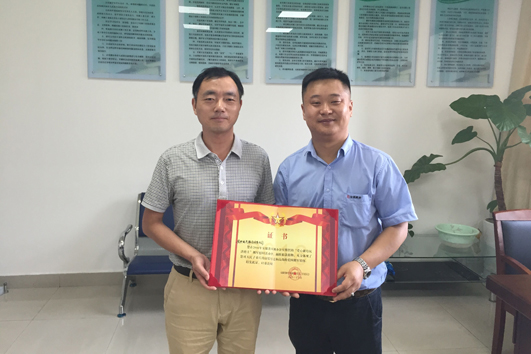 不忘初心，風(fēng)雨冶山展風(fēng)采—安邦電氣股份黨支部向抗洪官兵捐款(圖1)